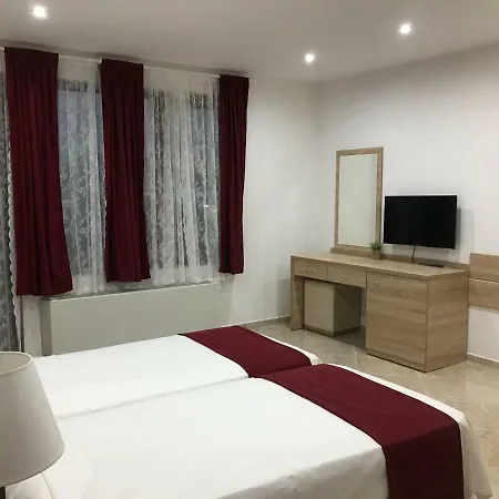Apartament *